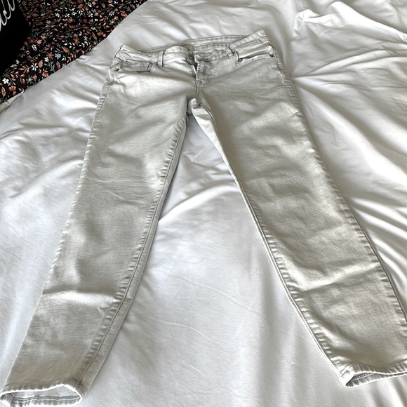 Light Grey jeans - Picture 1 of 4